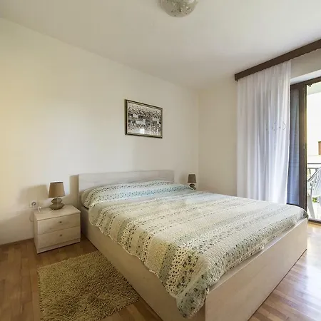 With A Parking Space - 7061 Apartman