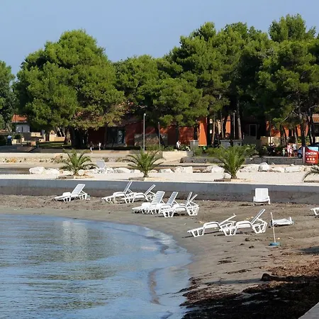 With A Parking Space - 7061 Umag